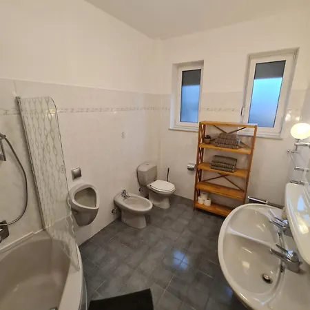 Handwerkerwohnung, Monteurunterkunft-rodgau Apartmán