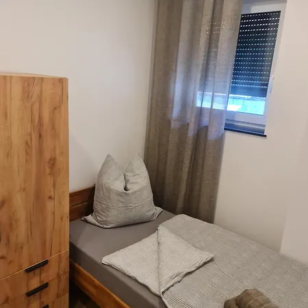 Handwerkerwohnung, Monteurunterkunft-rodgau