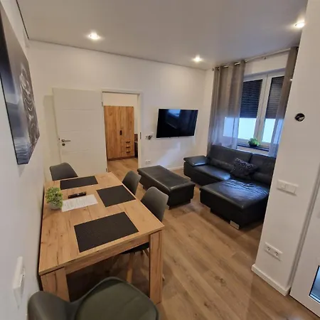 Handwerkerwohnung, Monteurunterkunft-rodgau Apartment