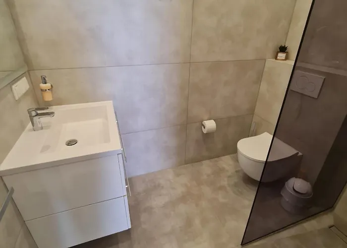 Handwerkerwohnung, Monteurunterkunft-rodgau * رودغاو